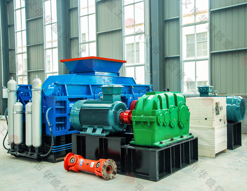 一臺(tái)石料廠全液壓對(duì)輥制砂機(jī)需要多少錢呢？