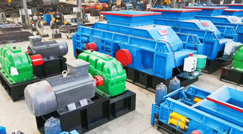 鄭州對輥制砂機(jī)能否達(dá)到時產(chǎn)100噸？報價貴嗎？